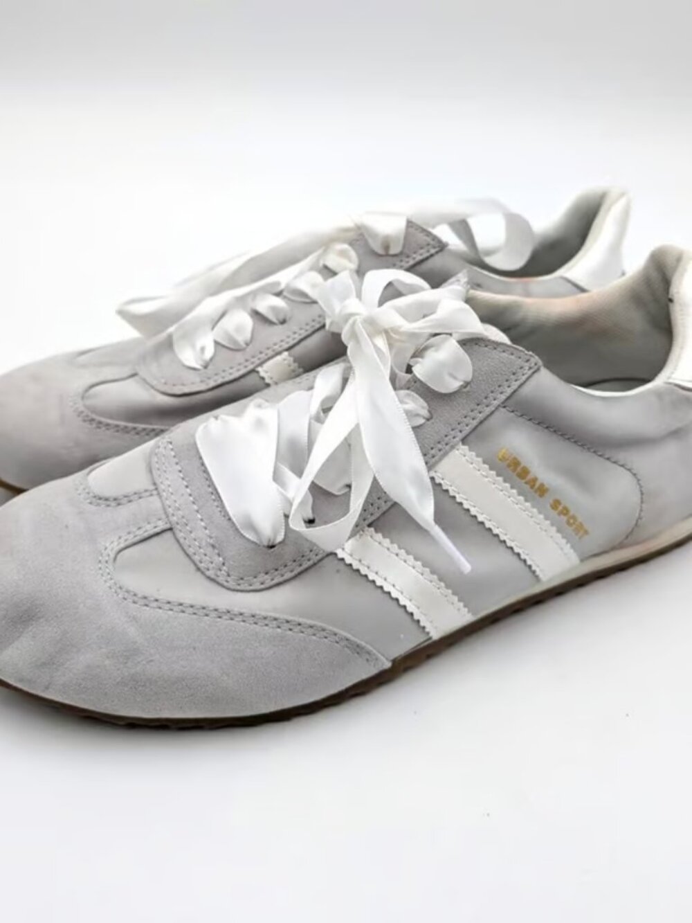 JSlides Pacific Low Top Sneaker Shoes Round Toe Women's Grey Size US10M EU40